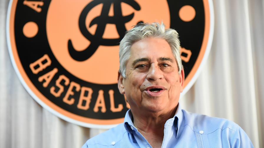 La Liga evalúa la continuidad de Llenas como su vicepresidente