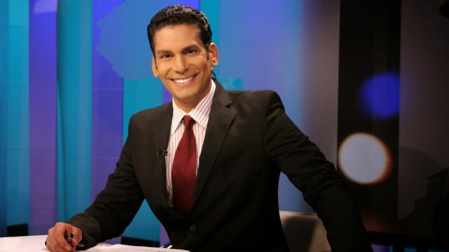 Ismael Cala presenta este jueves desde Cap Cana los HEAT Latin Music Awards