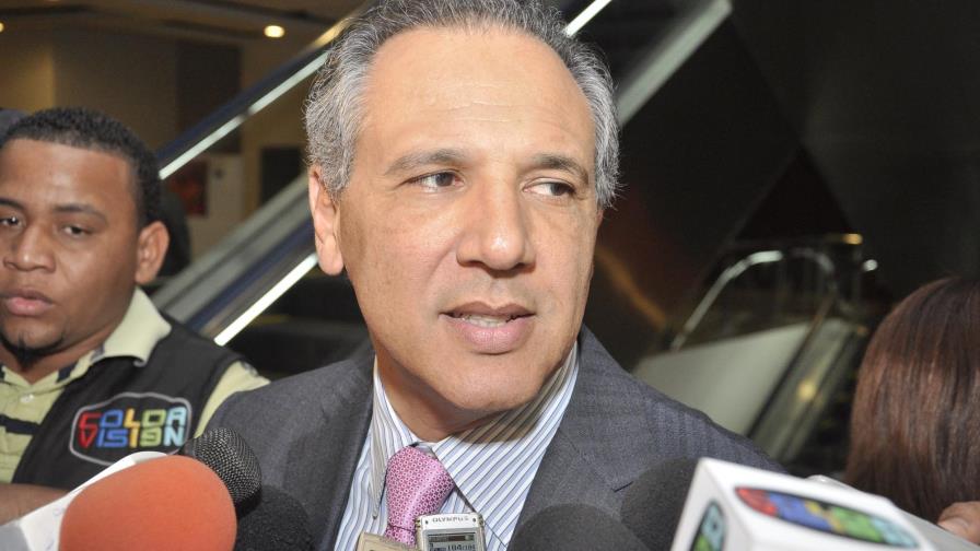 Ministro Administrativo de la Presidencia dice empresarios claman pacto fiscal 