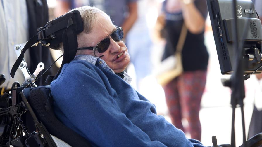 Hawking elige físico, compositor y cineasta para honrar al arte y la ciencia