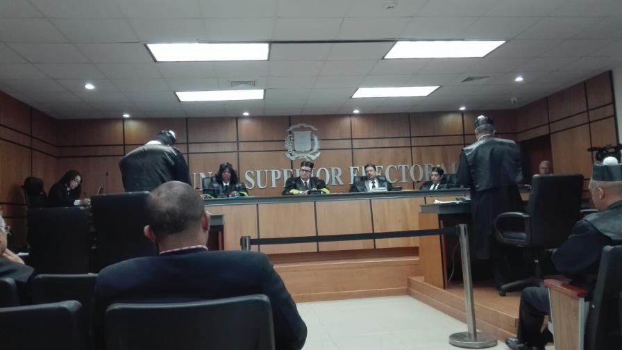 Tribunal Electoral se reserva fallo sobre tres acciones de amparo contra la Junta Central