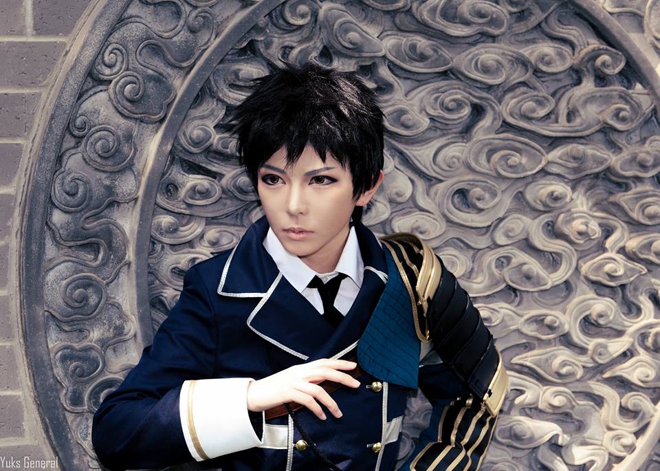 Yuks General, maestra de armaduras.