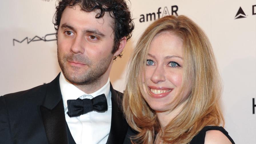 Chelsea Clinton, la hija de la precandidata Hillary y el expresidente Bill, tuvo a su segundo vástago