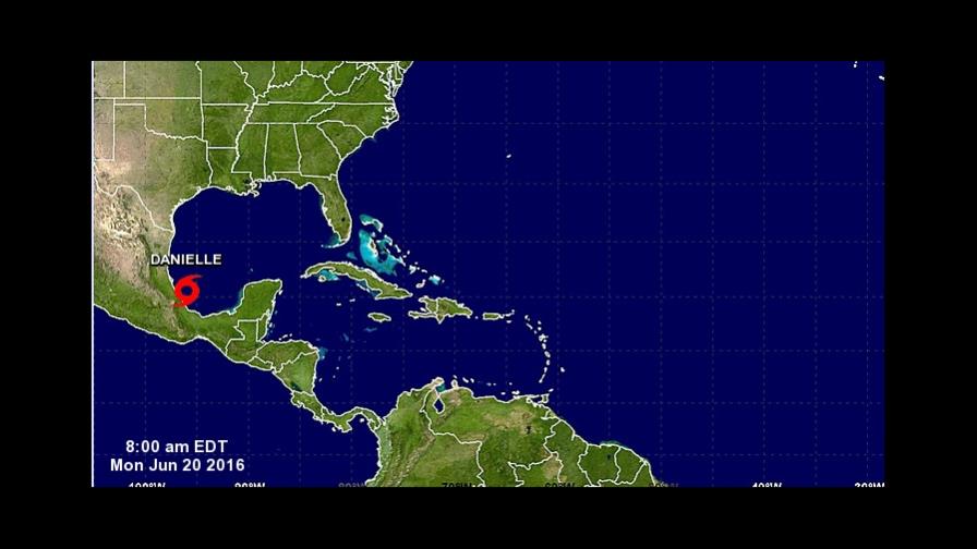 Se forma la tormenta tropical Danielle frente a la costa este mexicana