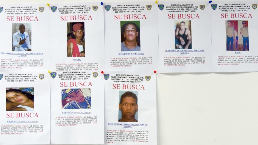 Una mujer en la lista de los más buscados en Santiago