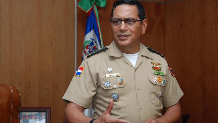 El Ejército dice que a diario detiene 400 haitianos que intentan entrar al país 