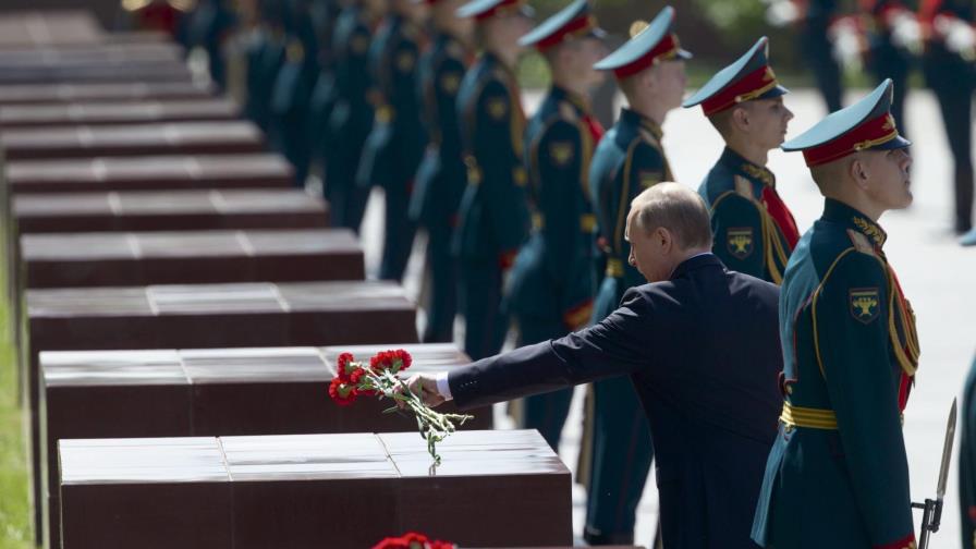 Putin pide fortalecer la seguridad de Rusia y alaba la integración de Crimea