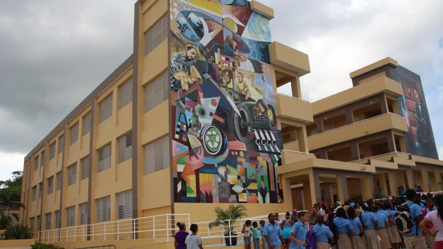 Durante el 2015 el Minerd ejecutó el 97% del presupuesto; enumeran deficiencias