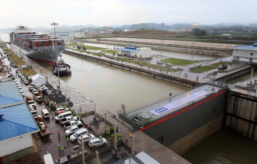 Datos de barco que hará el cruce inaugural de canal ampliado