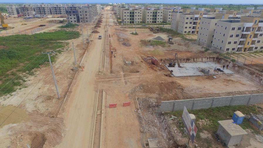 CAASD avanza instalación del sistema sanitario en la Ciudad Juan Bosch