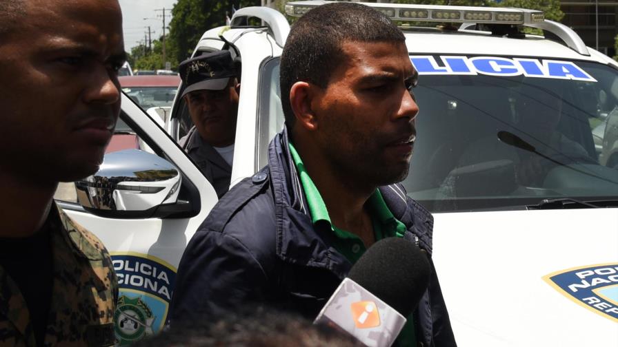 Seguridad de Jiménez, golpeado tras protesta en Tribunal Superior Electoral