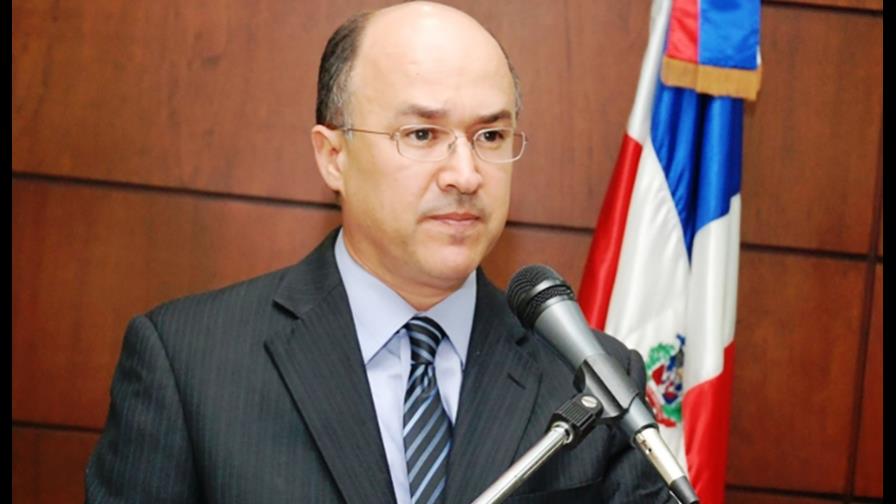 Investigan a seis congresistas electos por lavado de activos