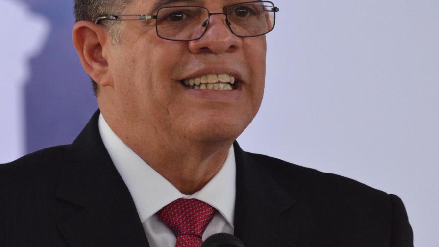 Amarante Baret dice que “ser maestro volvió a ser sinónimo de orgullo”