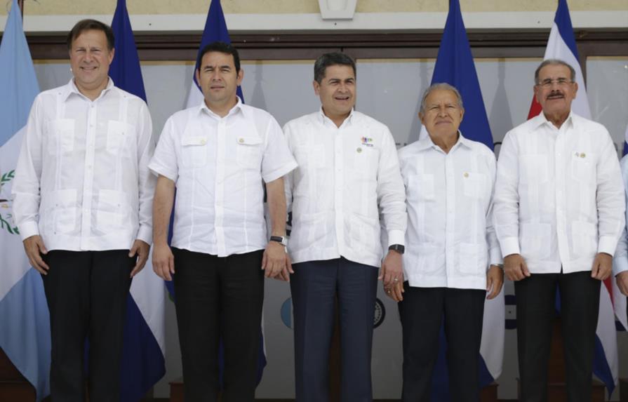 Cumbre del SICA concluye con reintegro de Costa Rica y visos de cambio