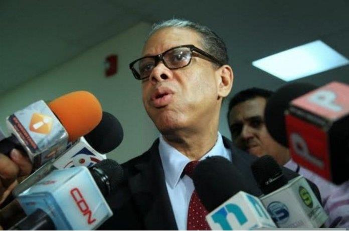 Modesto Guzmán resalta 50 años del primer gobierno reformista encabezado por Balaguer