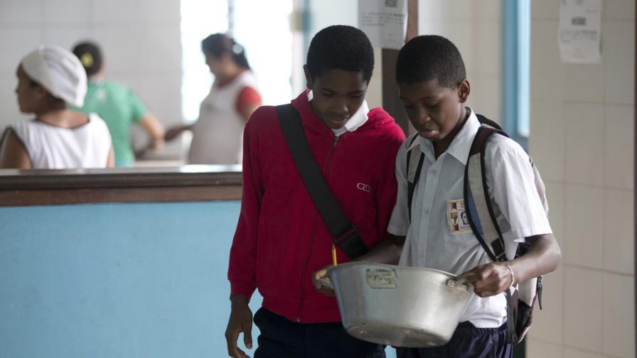 Muchos venezolanos que viven con hambre se saltan comidas Muchos venezolanos que viven con hambre se saltan comidas
