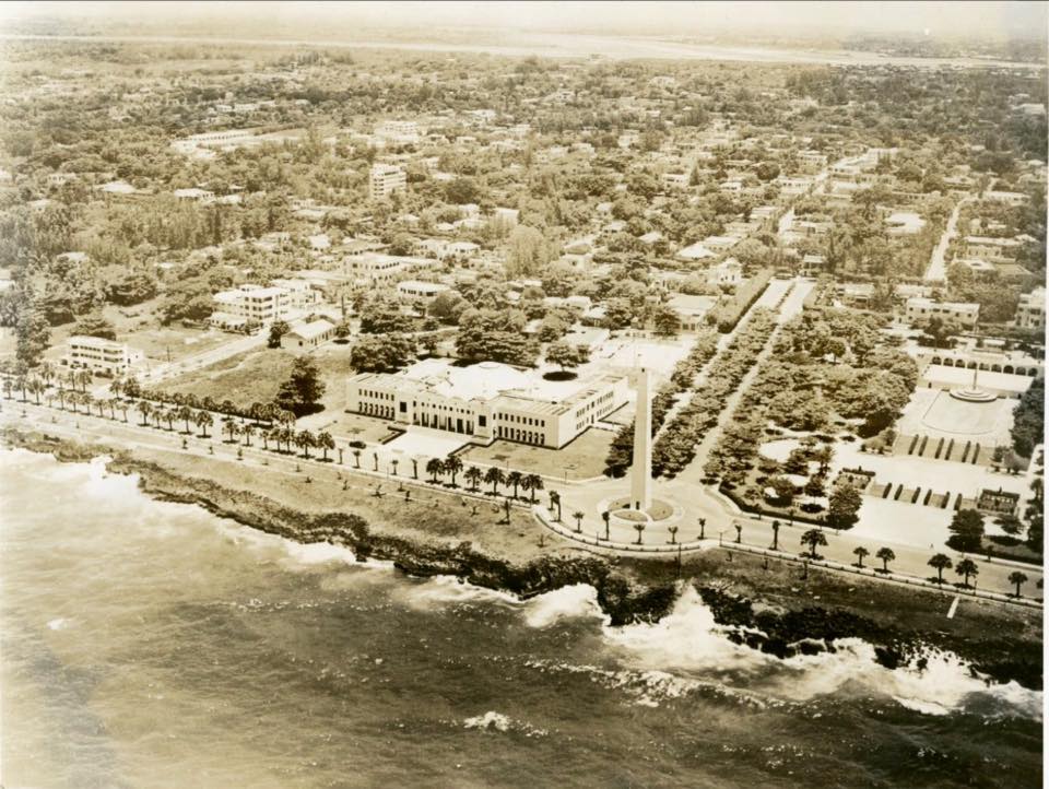 Santo Domingo en 1948.