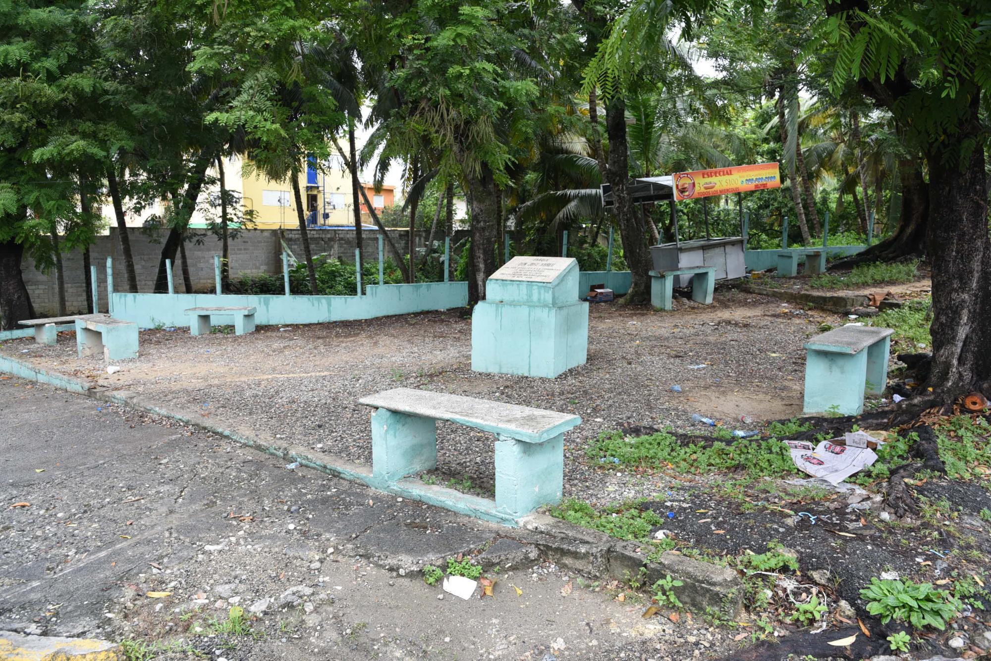 Parque Don José Abreu de la Urbanización Máximo Gómez.