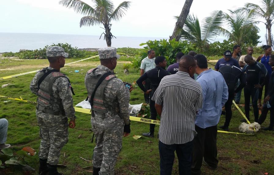 Recuperan cadáver de un hombre que cayó al mar Caribe