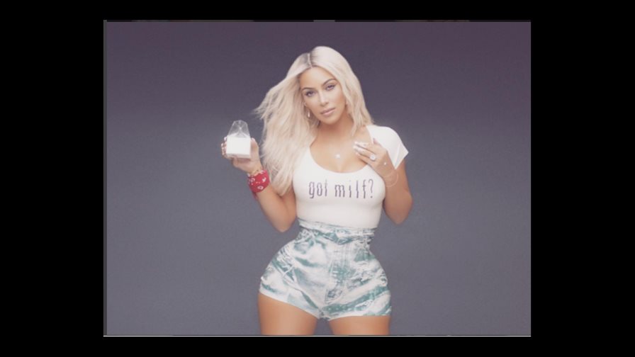 Kim Kardashian se defiende tras acusaciones de “uso de fotoshop” en vídeoclip con Fergie