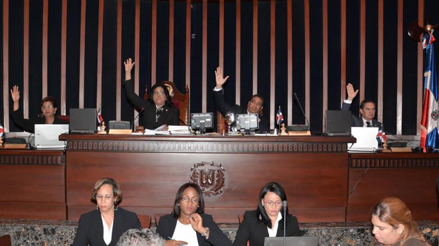 El Senado aprueba ley de extinción de dominio El Senado aprueba ley de extinción de dominio