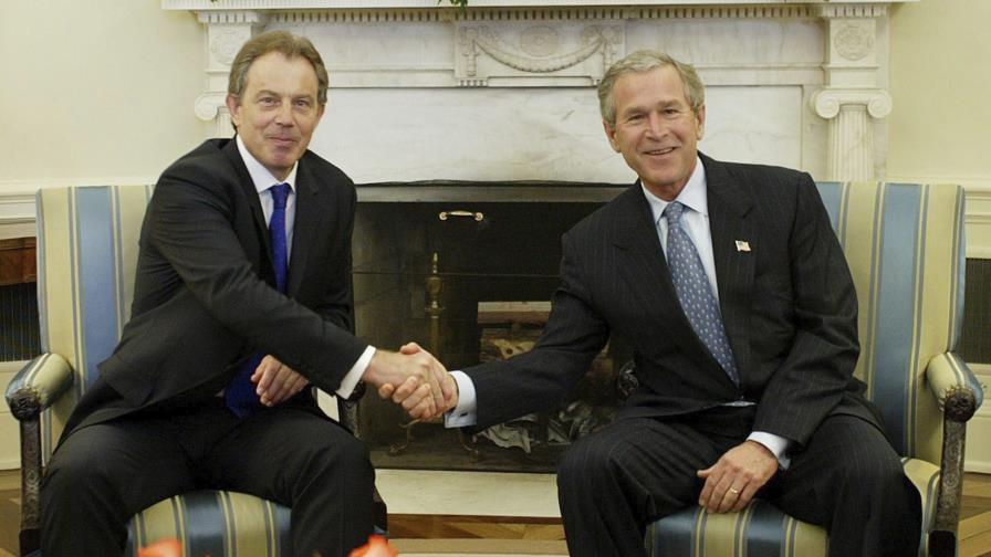 Blair prometió apoyo incondicional a Bush para invadir Irak