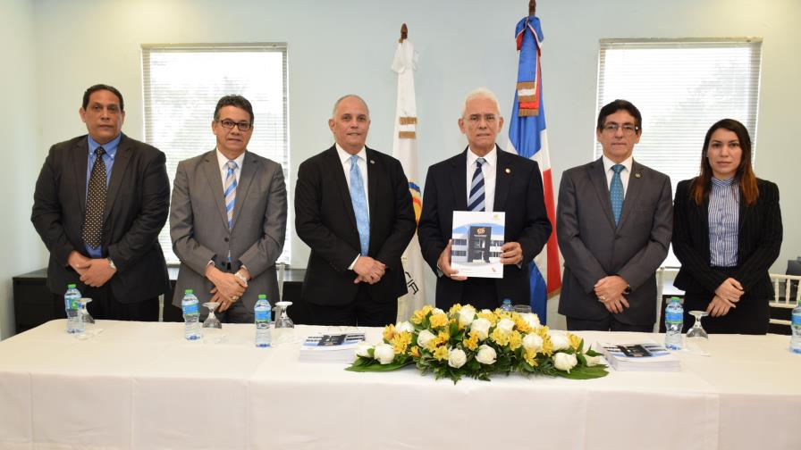 La Superintendencia de Electricidad lanza carta compromiso al ciudadano La Superintendencia de Electricidad lanza carta compromiso al ciudadano