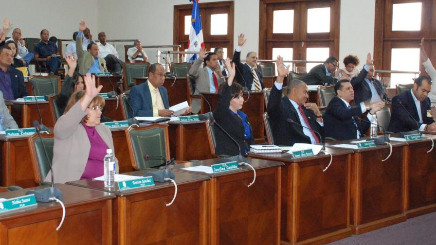 Rechazo total a las pensiones para regidores de la Capital Rechazo total a las pensiones para regidores de la Capital