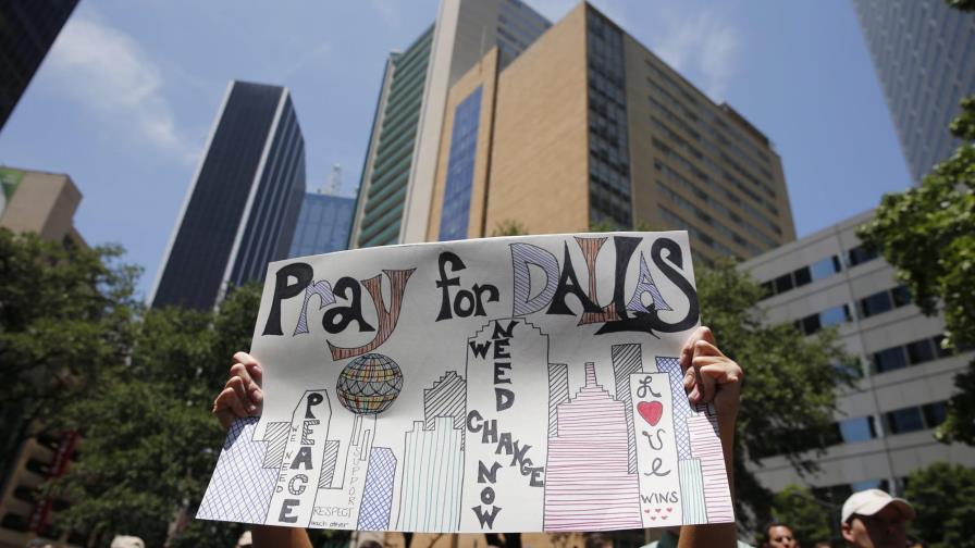 El odio racial y la violencia policial motivaron la matanza de Dallas (EE.UU.)