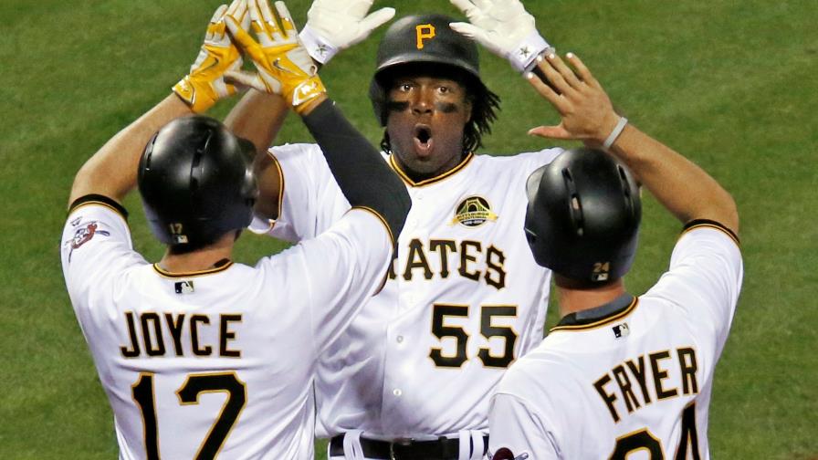 Josh Bell conecta grand slam; Marte 3-1, Piratas ganan
