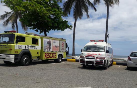 Dos jóvenes mueren ahogados al lanzarse al mar Caribe supuestamente a bañarse