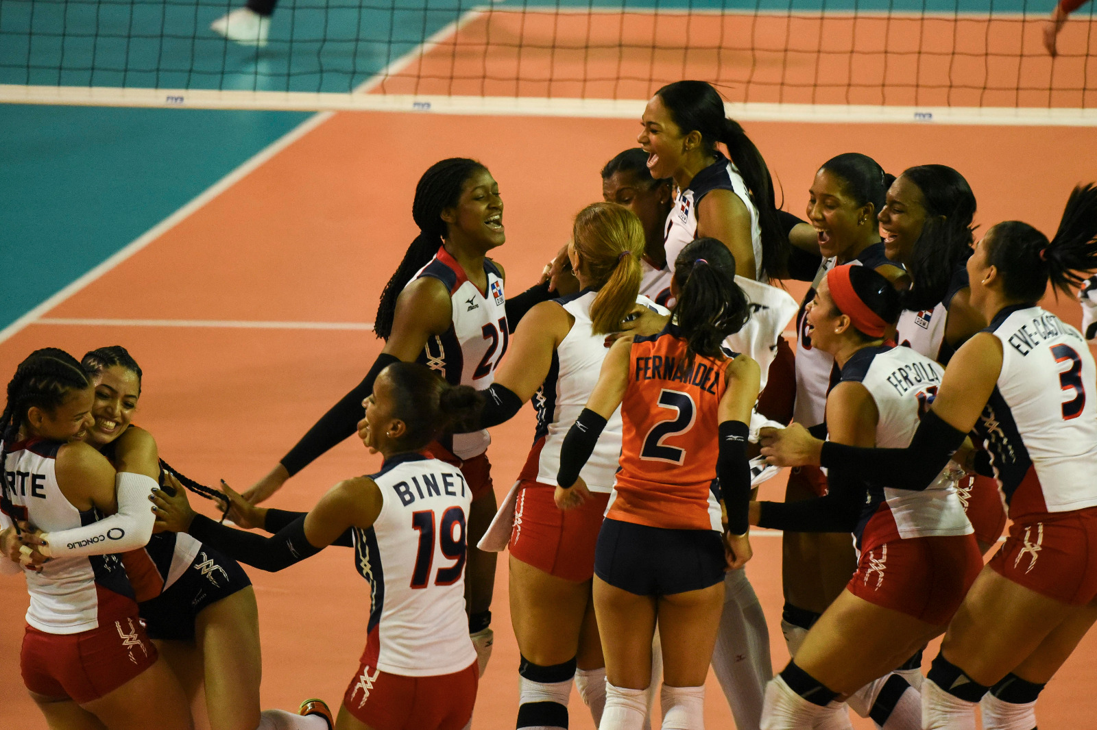 Galería del triunfo de las Reinas del Caribe sobre Puerto Rico en la Copa Panamericana de Voleibol, 2016