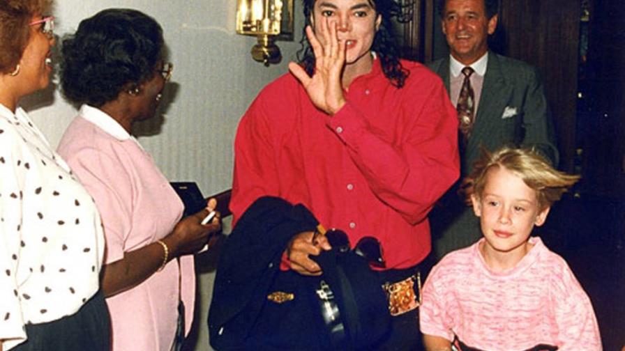 “Michael Jackson abusó sexualmente de Macaulay Culkin”: noticia falsa que inunda las redes