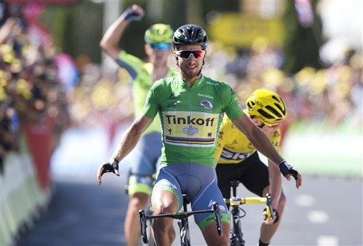 Peter Sagan gana 11ra etapa en fuga con Froome 