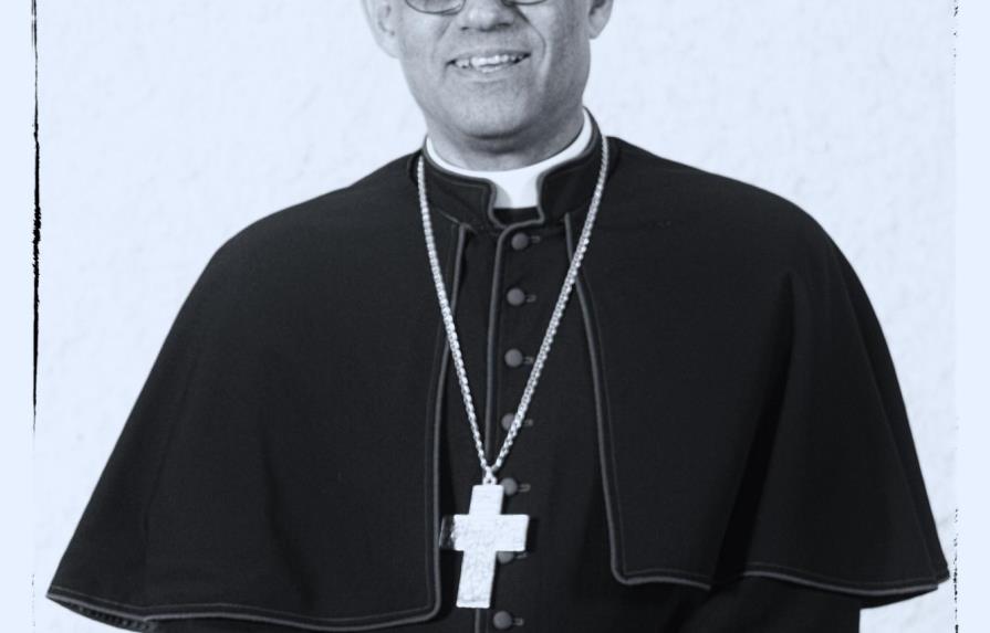 Poesía y sacerdocio:                      la obra de Monseñor Freddy Bretón