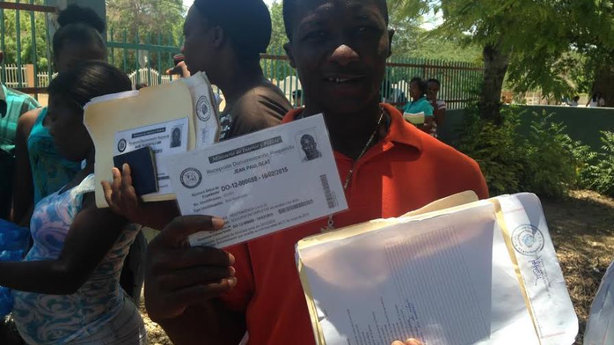 Red de Centros Jesuitas saluda extensión de permisos a migrantes 