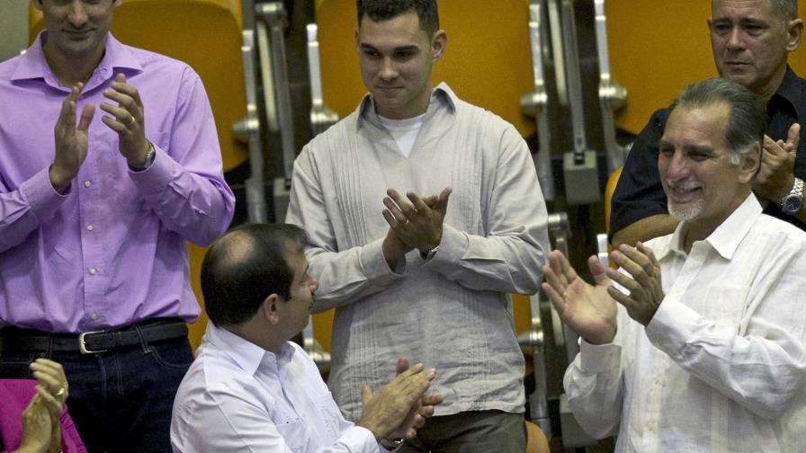 Cuba: Elián González se recibe de ingeniero 
