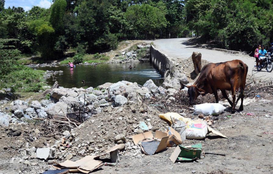 La extracción de  materiales del río Camú amenaza con su extinción