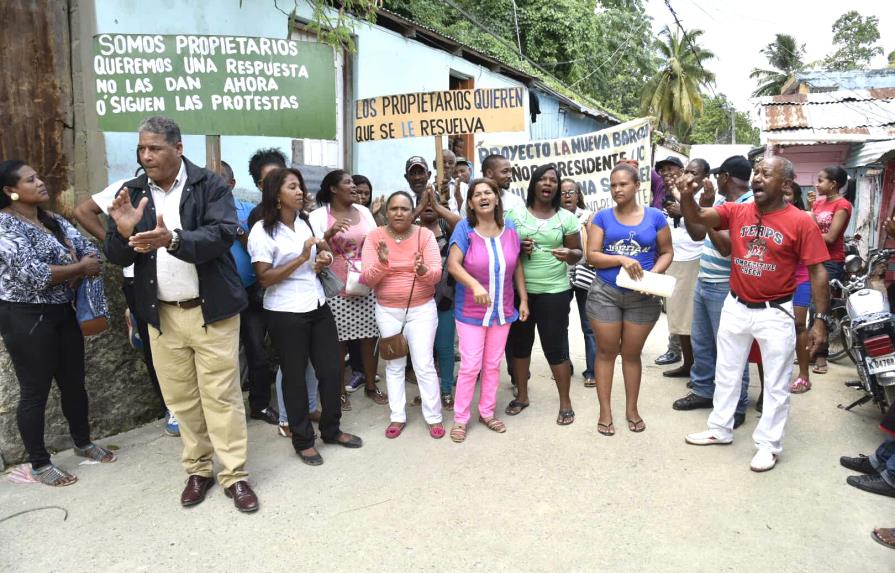 Propietarios no residentes de La Barquita continúan protestas