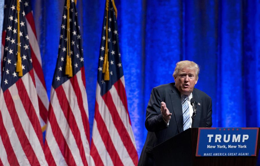 Republicanos hispanos esperan que Donald Trump se retracte de comentarios ofensivos