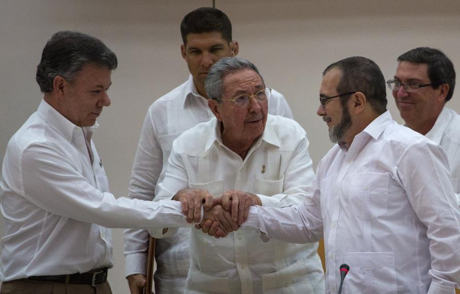 Constitucional colombiano avala plebiscito para refrendar acuerdos de paz