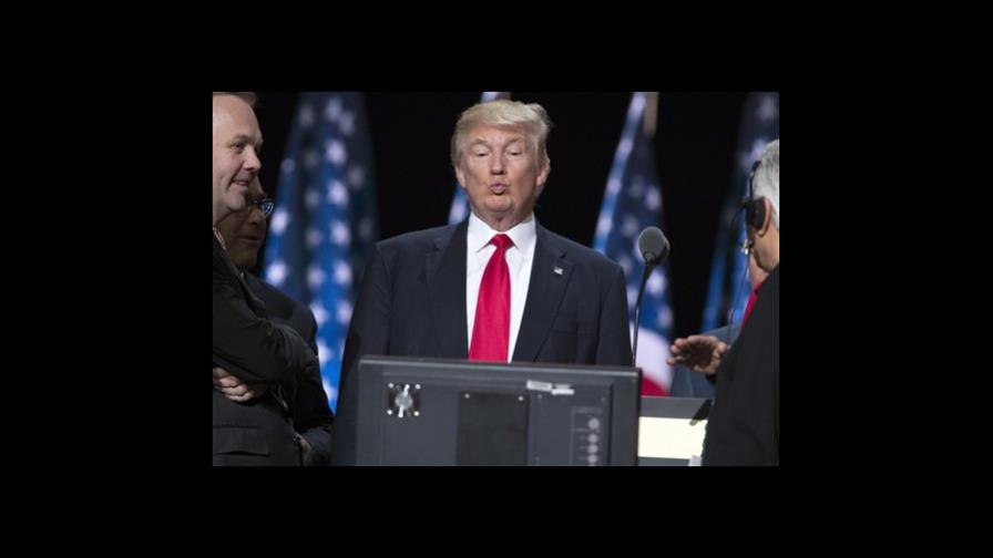 Ven poco probables disculpas de Trump a votantes hispanos 