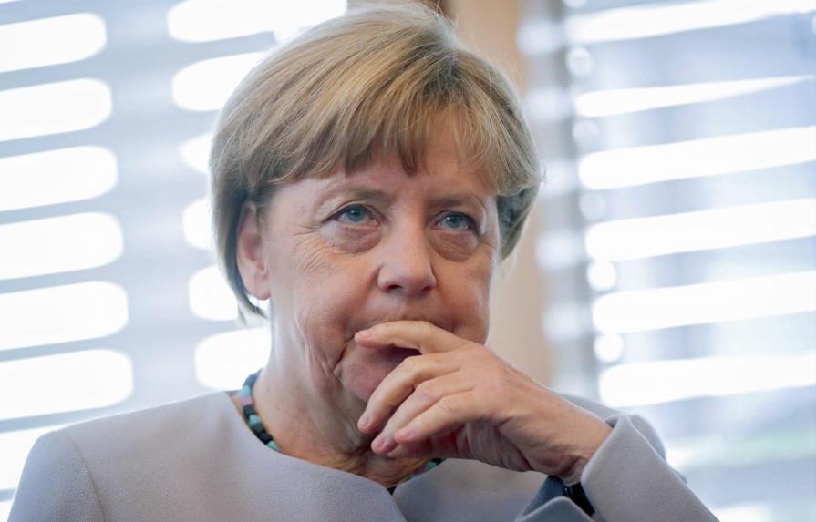 Canciller alemana garantiza que el Estado protegerá “la seguridad y la libertad”