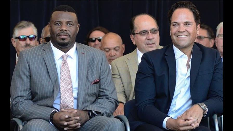 Mike Piazza y  Ken Griffey Jr., ya están en Cooperstown para su exaltación 