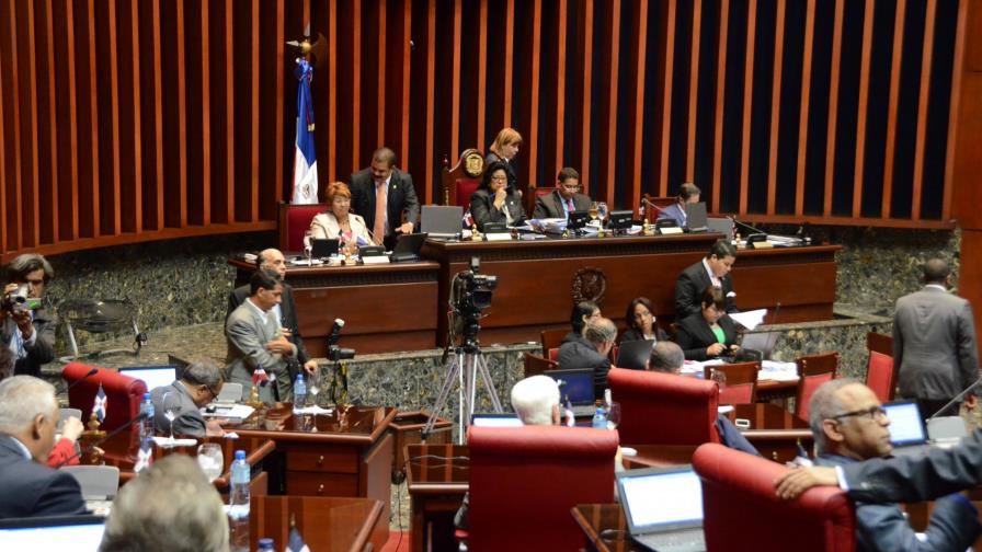 Senado manda a comisión Proyecto del Código Penal