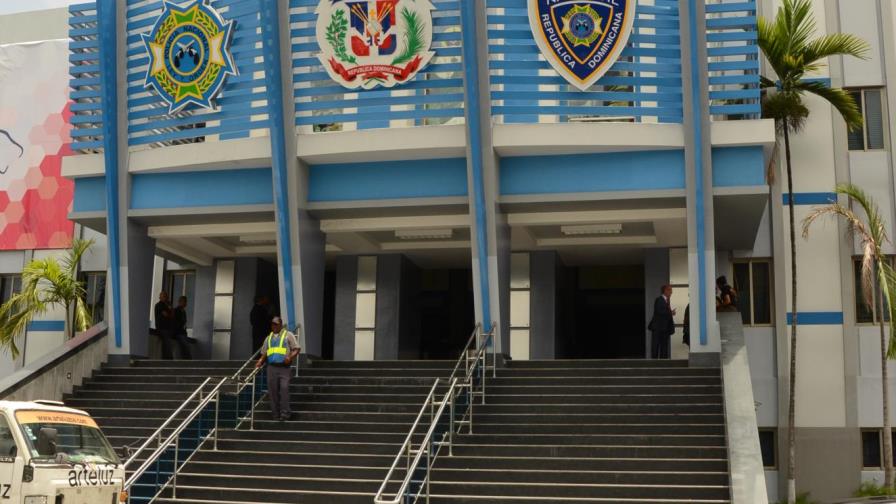 La Policía mata a tres hombres; dos de ellos fugados de La Victoria