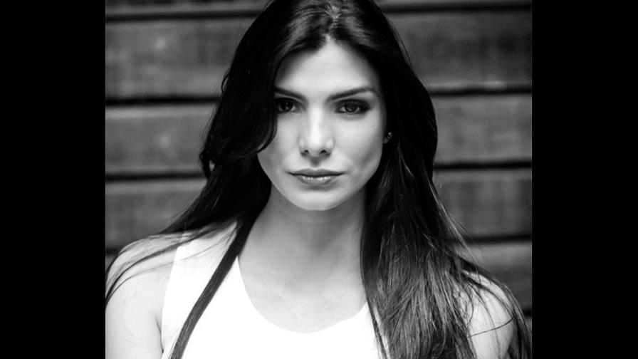 Eva Arias protagoniza filme criollo “En tu piel” Eva Arias protagoniza filme criollo “En tu piel”