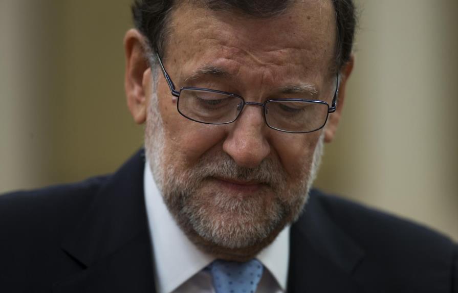 Partidos españoles se mantienen negados a permitir Gobierno de Rajoy
