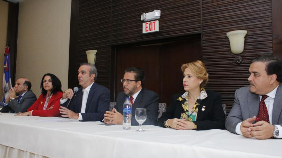 Pronostican dura oposición a Danilo Medina en los próximos cuatro años