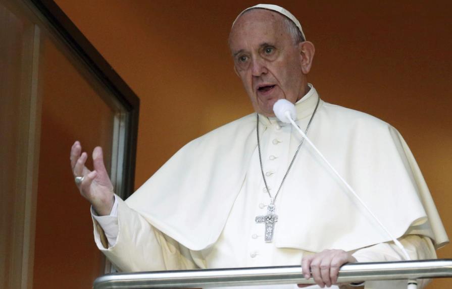 El papa lamenta que haya jóvenes “jubilados” en su primer discurso en la JMJ
